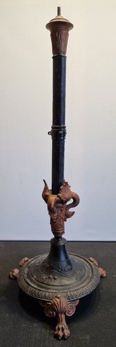 Antiker guss leuchter - antiker, guss-leuchter/